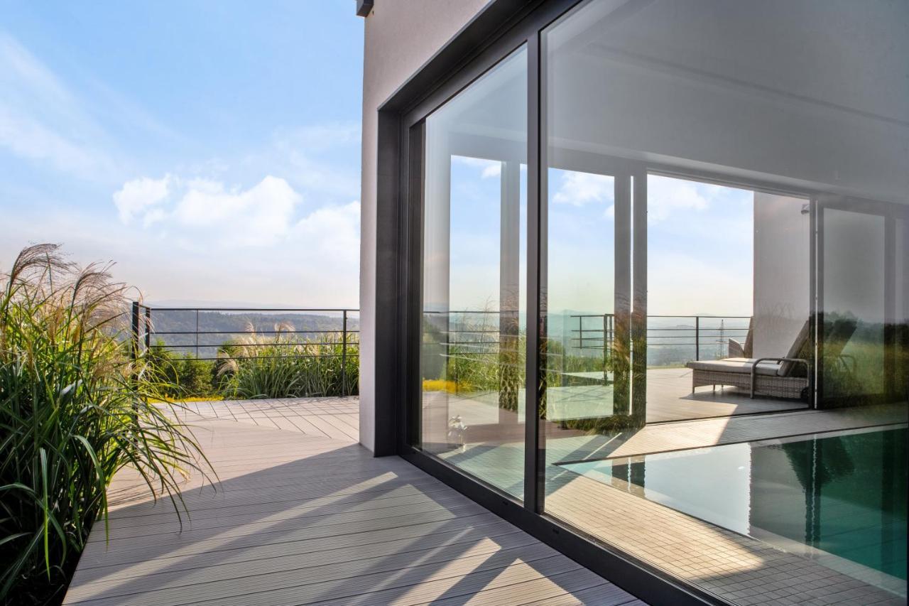 Villa Relax With Swimming Pool And Mountain View Bukow Kültér fotó