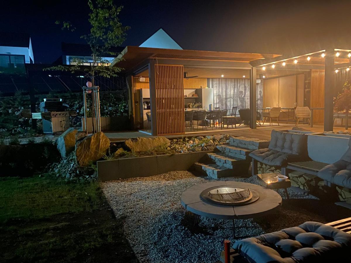 Villa Relax With Swimming Pool And Mountain View Bukow Kültér fotó